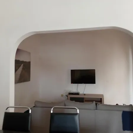 Tahiche Apartament