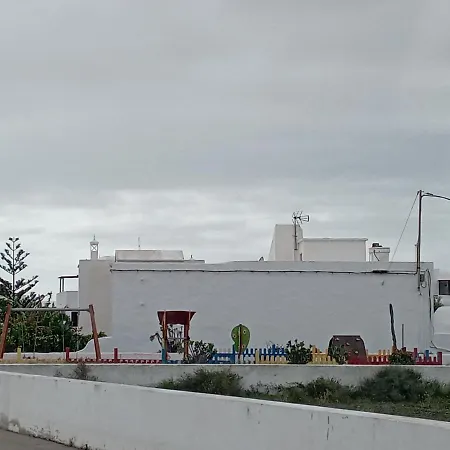 Apartament Tahiche *